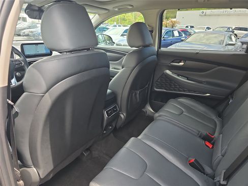 Used 2022 Hyundai Santa Fe SEL w/ Convenience + Premium Package image 12