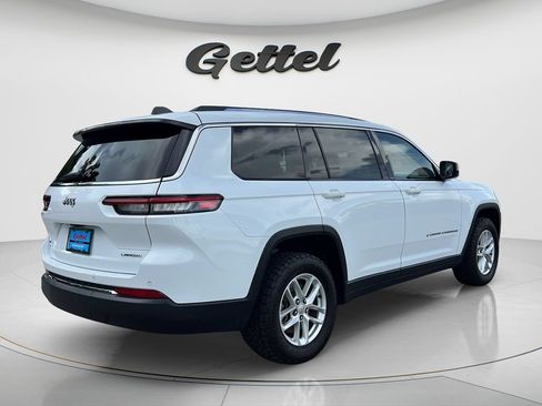 Used 2022 Jeep Grand Cherokee L Laredo w/ Luxury Tech Group I RWD image 5