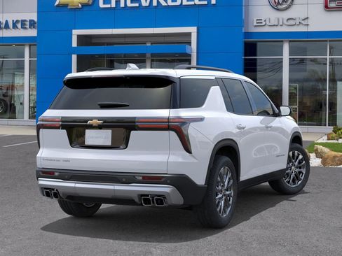 New 2026 Chevrolet Traverse LT w/ Sun and Wheel Package image 32