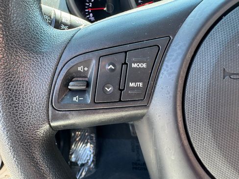 Used 2013 Kia Soul FWD image 21