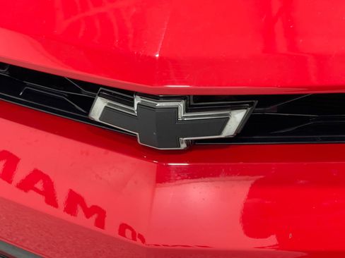 Used 2018 Chevrolet Camaro SS RWD image 35