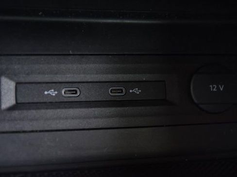 Certified 2023 Volkswagen Atlas SE image 16