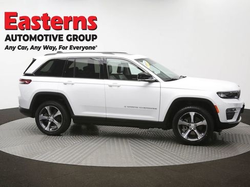 Used 2023 Jeep Grand Cherokee 4WD 4xe image 52