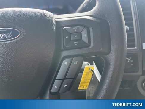 Used 2022 Ford F250 XL w/ Power Equipment Group image 27