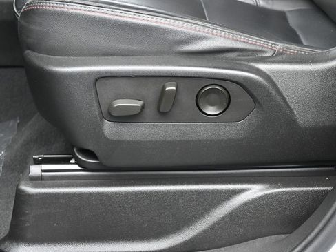 Used 2021 Chevrolet Tahoe RST image 12