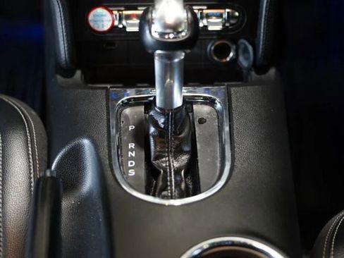 Used 2015 Ford Mustang GT Premium RWD image 30
