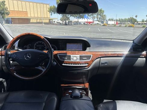 Used 2012 Mercedes-Benz S 550 image 16