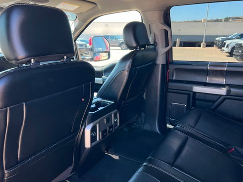 Used 2020 Ford F250 Lariat w/ Lariat Value Package AWD/4WD image 19