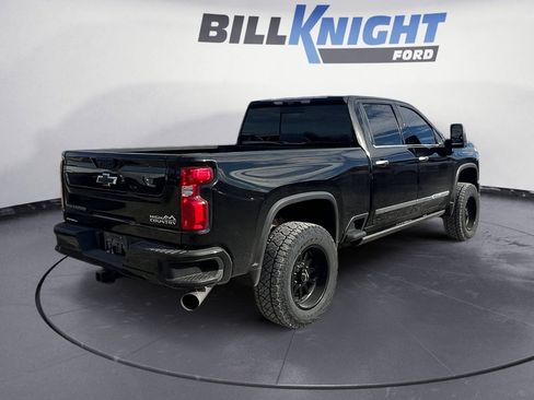 Used 2024 Chevrolet Silverado 3500 High Country w/ Technology Package image 5