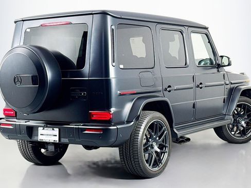 Certified 2025 Mercedes-Benz G 63 AMG 4MATIC image 12