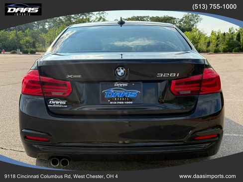 Used 2016 BMW 328i xDrive Sedan AWD/4WD image 6