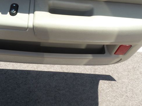 Used 2006 Mercury Grand Marquis LS image 36