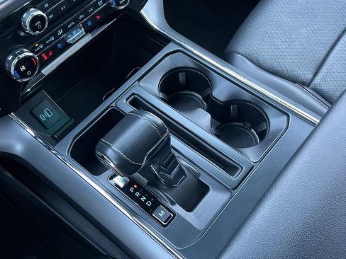 Used 2021 Ford F150 Lariat image 24