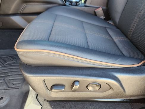 Used 2023 GMC Canyon AT4 w/ Technology Package image 26