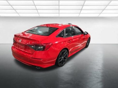 Used 2023 Honda Civic Sport image 4