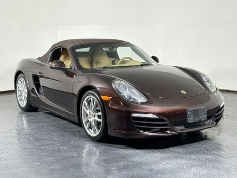 Certified 2015 Porsche Boxster RWD image 9