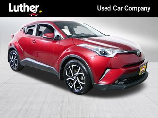 Used 2018 Toyota C-HR XLE FWD video 1