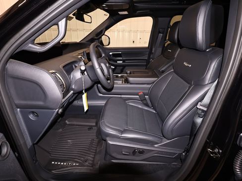 New 2027 Ford Expedition Max Platinum w/ Stealth Performance Package AWD/4WD image 12