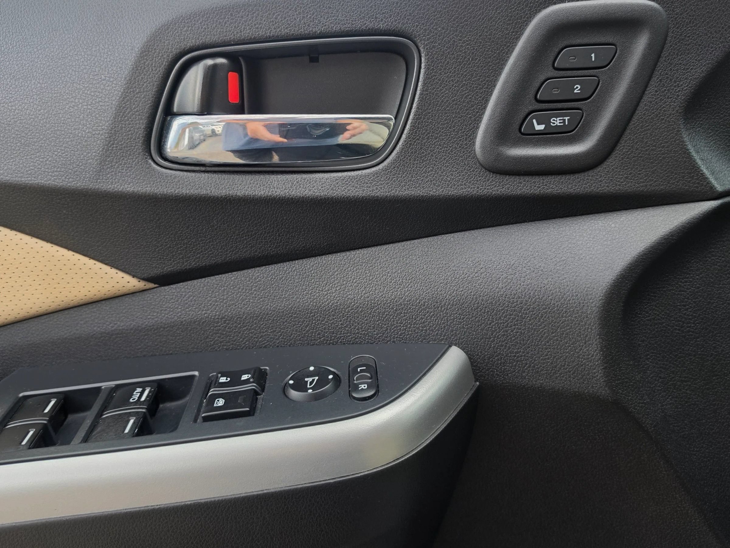 Used 2015 Honda CR-V Touring image 20