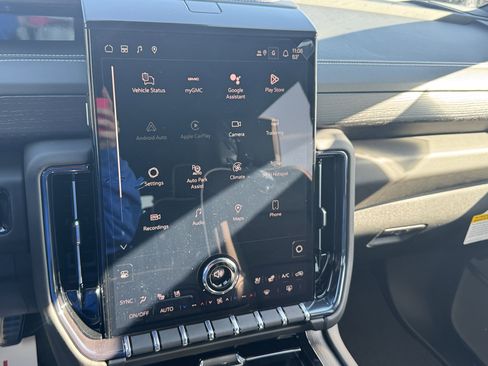 New 2026 GMC Yukon AT4 Ultimate image 19