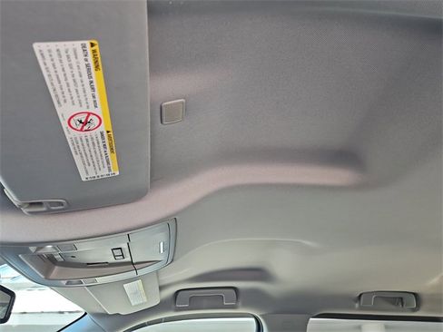 Used 2017 Chevrolet Silverado 2500 High Country w/ Duramax Plus Package image 30