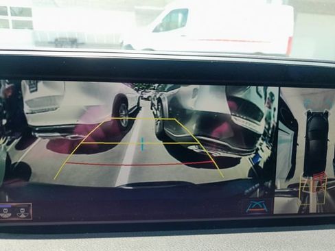 Used 2019 Lexus ES 350 Ultra Luxury w/ Accessory Package FWD image 13