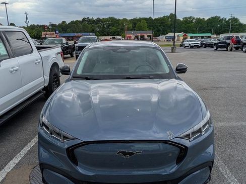 Used 2024 Ford Mustang Mach-E Premium image 4