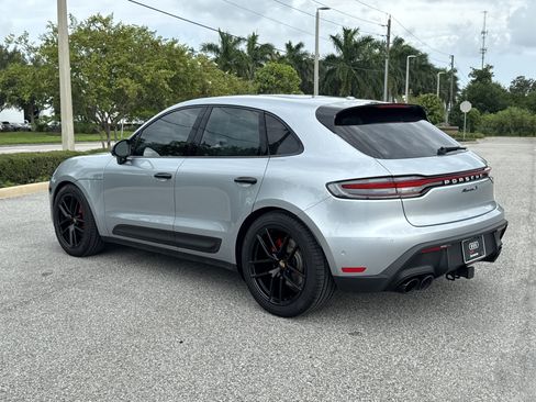 Used 2023 Porsche Macan S AWD/4WD image 6