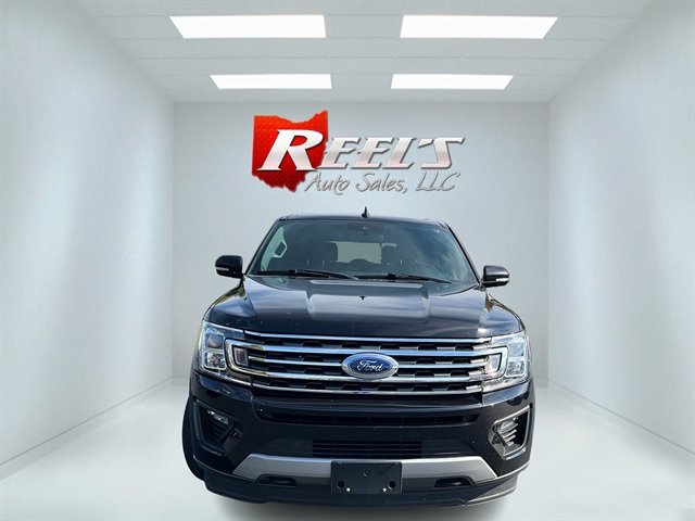 Used 2020 Ford Expedition XLT w/ Equipment Group 202A AWD/4WD image 2