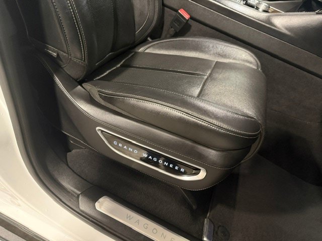 Used 2023 Jeep Grand Wagoneer 4WD image 11