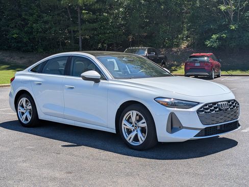 Used 2025 Audi A5 2.0T Premium w/ Convenience Package AWD/4WD image 11