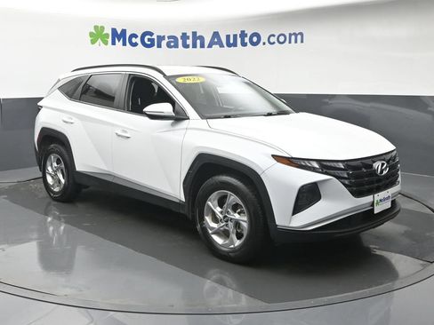 Used 2022 Hyundai Tucson SEL AWD/4WD image 2