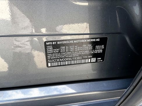 Used 2024 BMW X7 xDrive40i w/ M Sport Package image 37