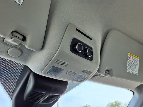 Used 2023 Ford Transit 350 XLT RWD image 15