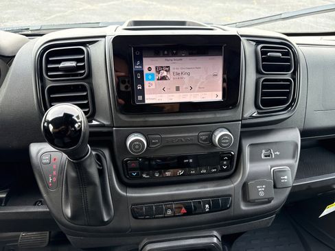 New 2026 RAM ProMaster 2500 w/ Convenience Group image 24