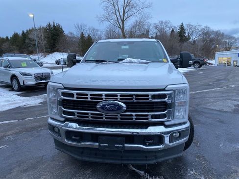 Used 2024 Ford F250 XLT image 6