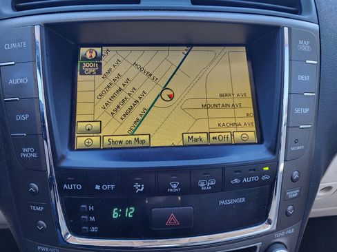 Used 2010 Lexus IS 350C image 26