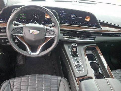Certified 2023 Cadillac Escalade Sport Platinum AWD/4WD image 3