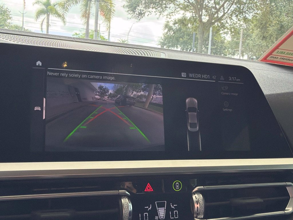Used 2022 BMW 430i Coupe w/ M Sport Package RWD image 10