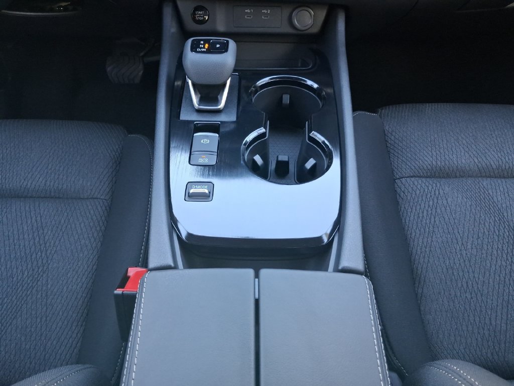 New 2026 Nissan Rogue SV FWD image 7