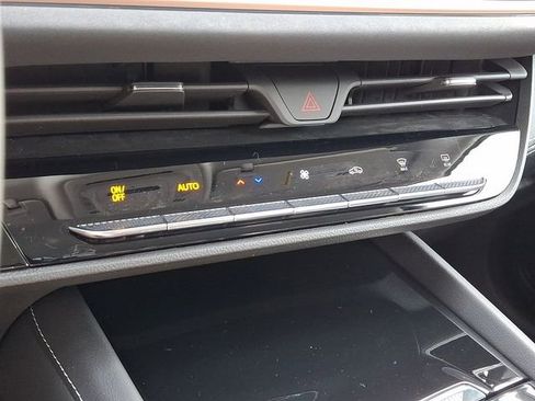 New 2026 Buick Envision Sport Touring image 11