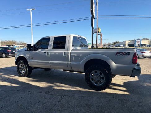 Used 2015 Ford F250 Lariat w/ Lariat Ultimate Package image 9