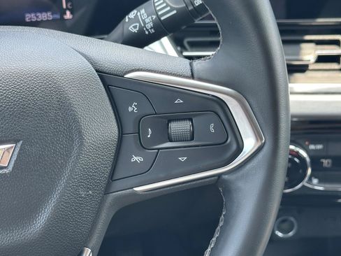 Certified 2024 Chevrolet Trax LT w/ Driver Confidence Package FWD image 23