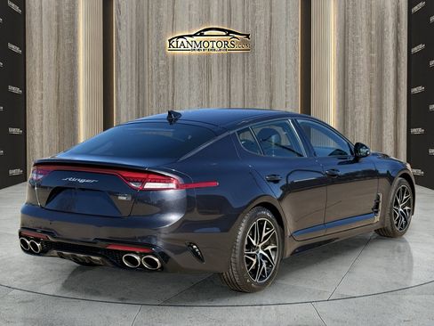 Used 2022 Kia Stinger GT-Line image 7