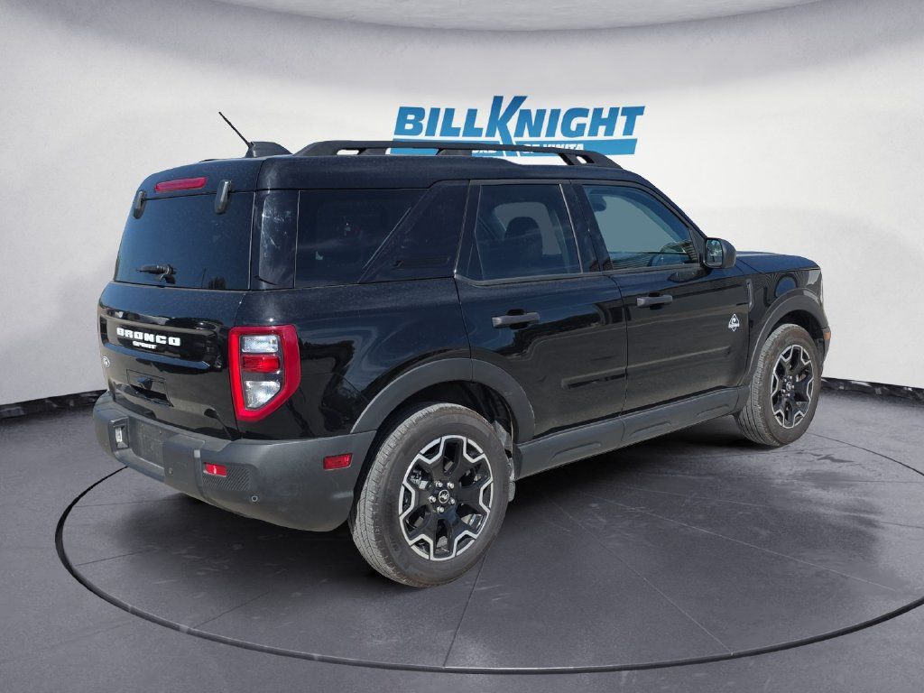 Used 2026 Ford Bronco Sport Outer Banks AWD/4WD image 5