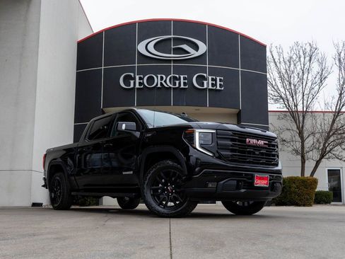 New 2026 GMC Sierra 1500 Elevation w/ Elevation Premium Package image 1