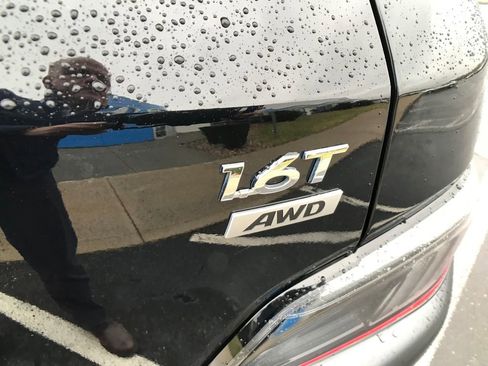 Used 2023 Hyundai Kona Limited image 30