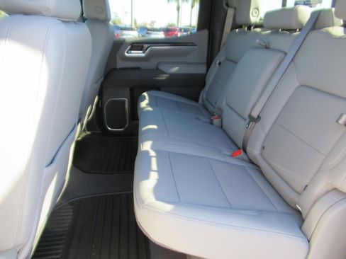 New 2026 Chevrolet Silverado 1500 LTZ w/ LTZ Premium Package image 35