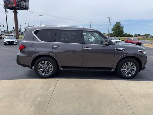 Used 2024 INFINITI QX80 Luxe AWD/4WD image 6