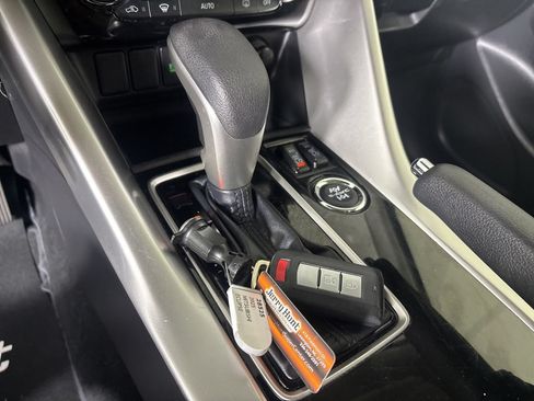 Used 2025 Mitsubishi Eclipse Cross LE AWD/4WD image 20